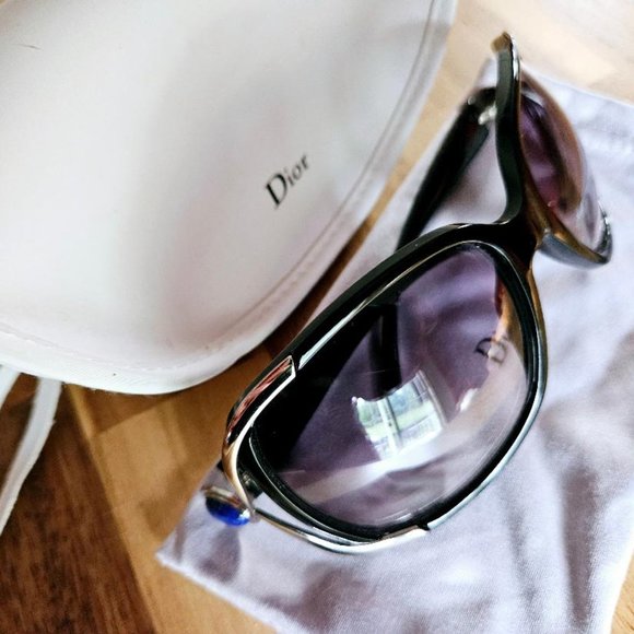 Dior Accessories - Dior Sunglasses EUC